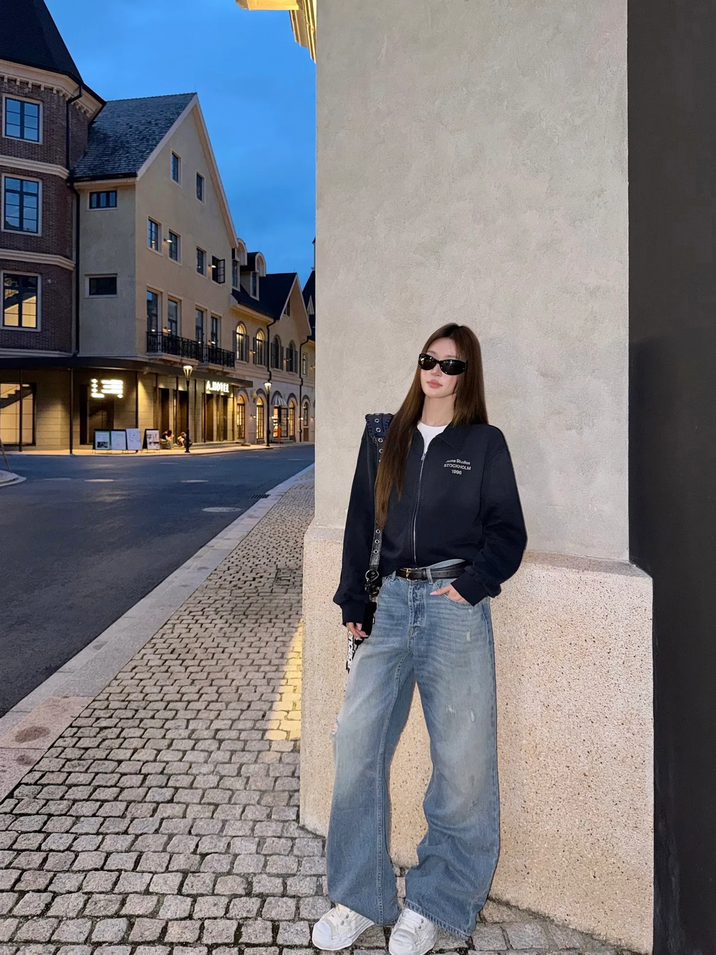 【Female model picture】